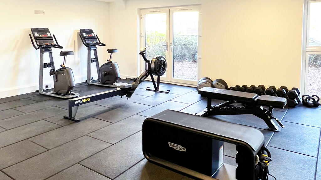 Apartments to Rent by Una Living in Hunslet House, Corby, NN17, residents gym