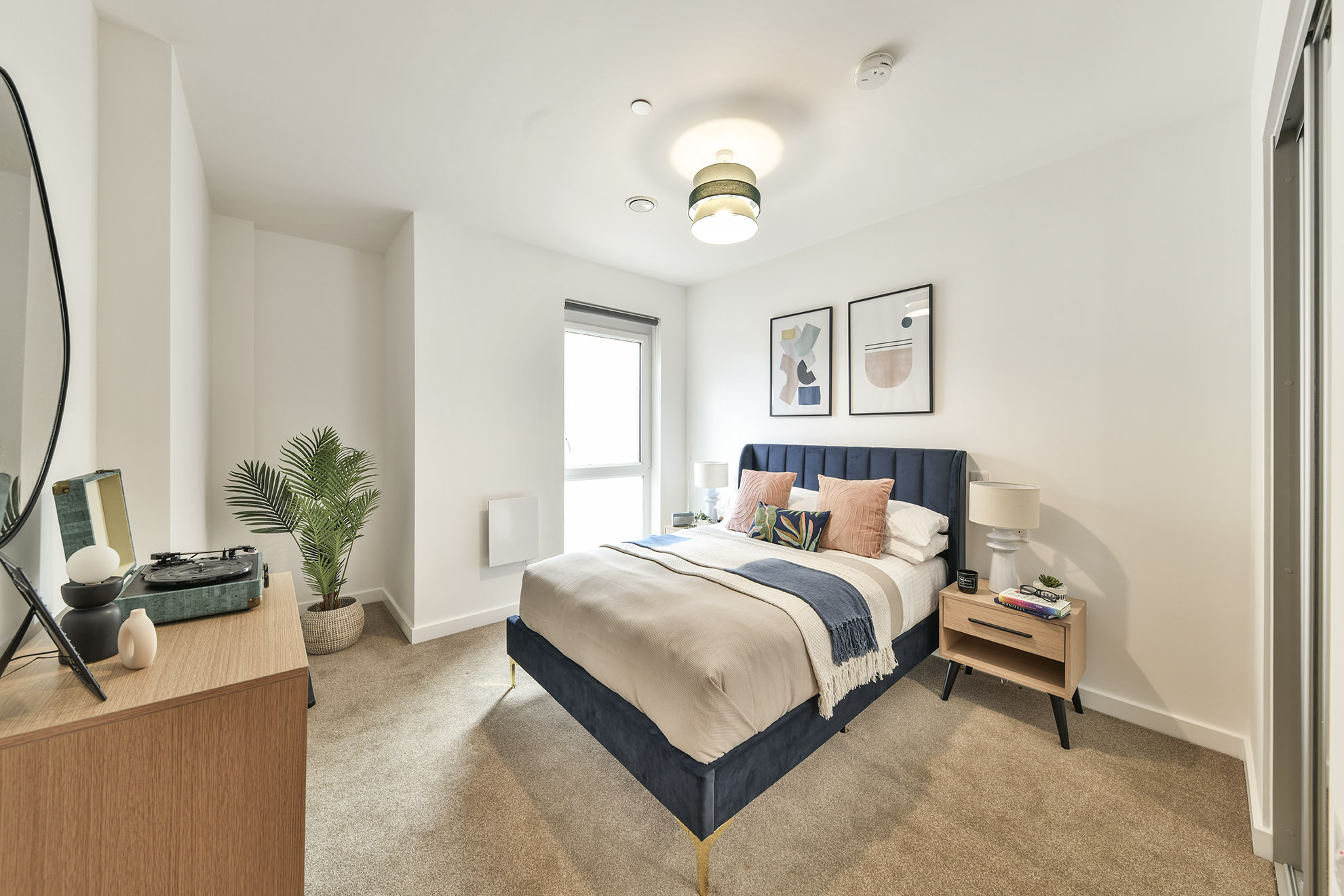 Apartments and houses to Rent by Touchstone Resi in The Blockhouse, Brighton, BN1, bedroom