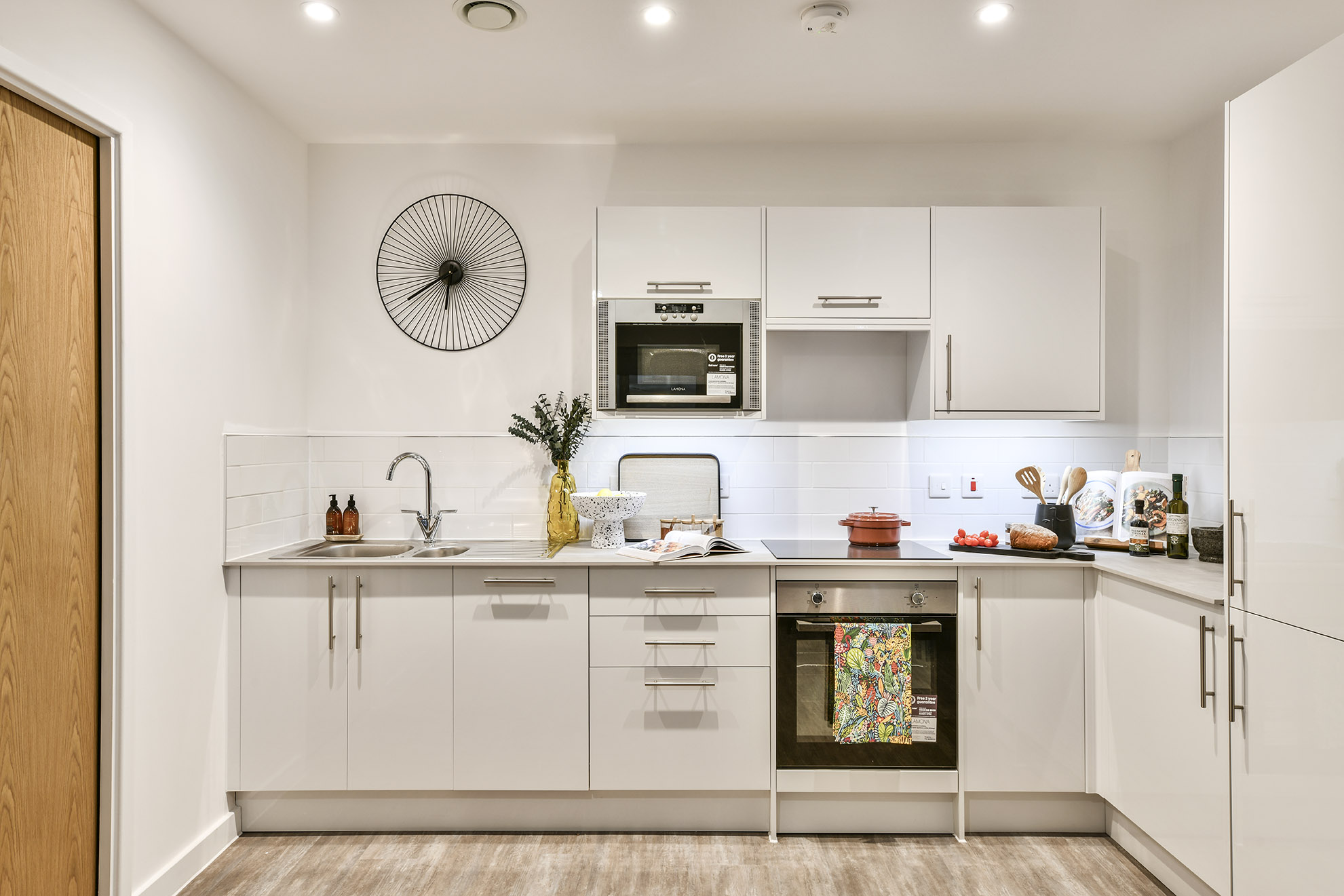 Apartments and houses to Rent by Touchstone Resi in The Blockhouse, Brighton, BN1, kitchen