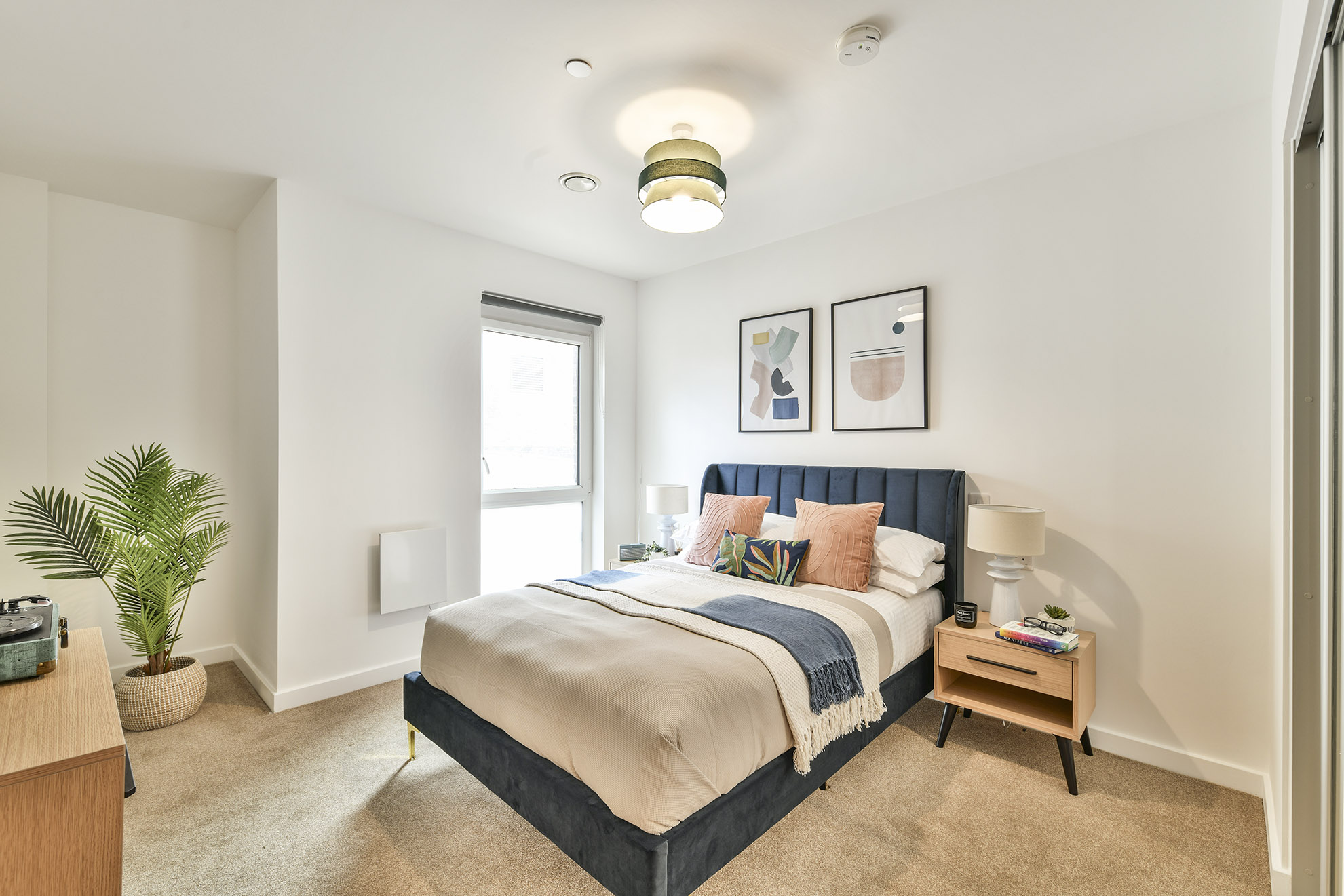 Apartments and houses to Rent by Touchstone Resi in The Blockhouse, Brighton, BN1, bedroom