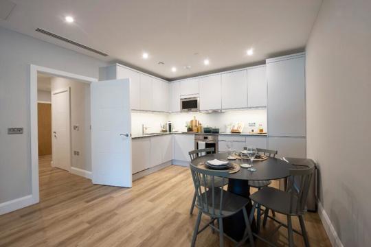 Apartment-Allsop-The-Lark-Nine-Elms-Wandsworth-London-Interior-Kitchen-Dining-Area