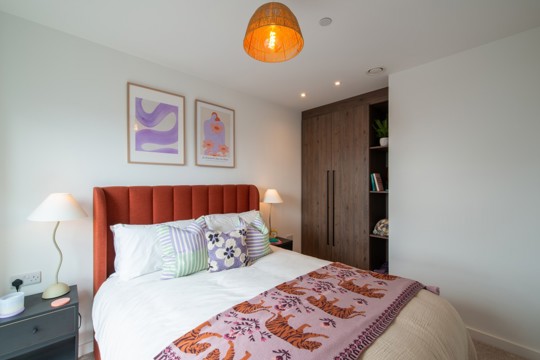 Apartments to Rent by Una in Eda, Salford Quays, Greater Manchester, M50, bedroom