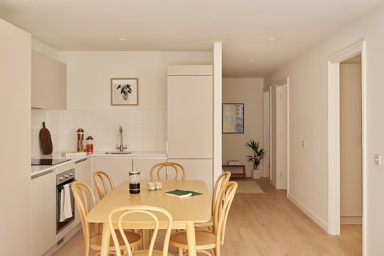 Platform Edinburgh PLATFORM_EDINBURGH, Edinburgh by PLATFORM_ with 8 apartments available ...