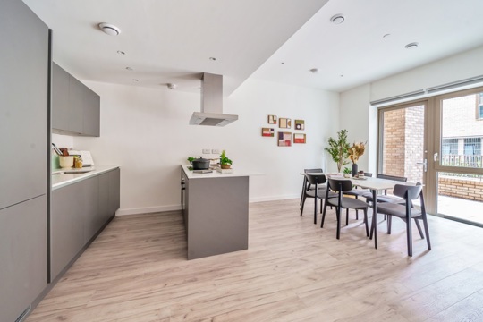 Apartments to Rent by Simple Life London in Anchor's Point, Royal Albert Dock, Newham, E16, kitchen dining area