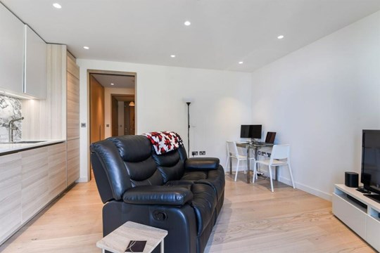 Apartments to Rent by Greenwich Peninsula at The Lighterman, Greenwich, SE10, living kitchen dining area