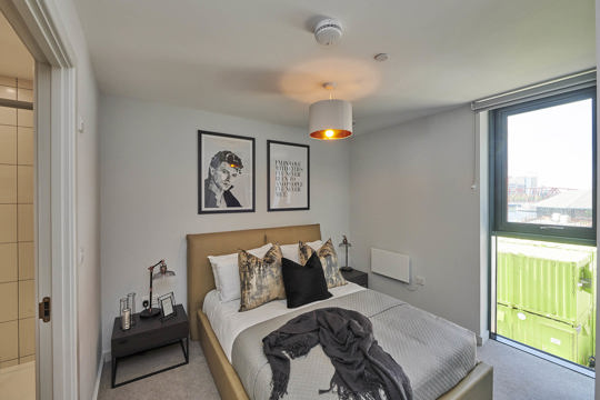 Apartments to Rent by JLL at Duet, Salford, M50, bedroom