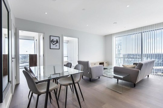 Apartments to Rent by Greenwich Peninsula at Upper Riverside, Greenwich, SE10, living dining area