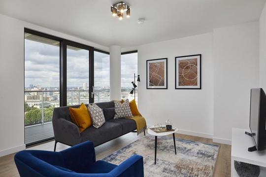 Apartments to Rent by Savills at The Highline, Tower Hamlets, E14, living area