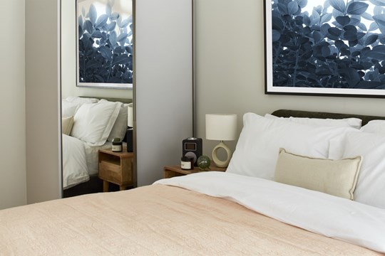 Apartment-Allsop-The-Lark-Nine-Elms-Wandsworth-London-Interior-Bedroom