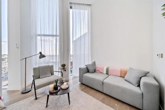 Apartments to Rent by Greenwich Peninsula at Upper Riverside, Greenwich, SE10, living area