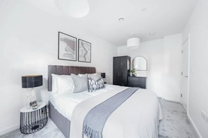 Apartments to Rent by Simple Life London in Ark Soane, Ealing, W3, The Amber bedroom