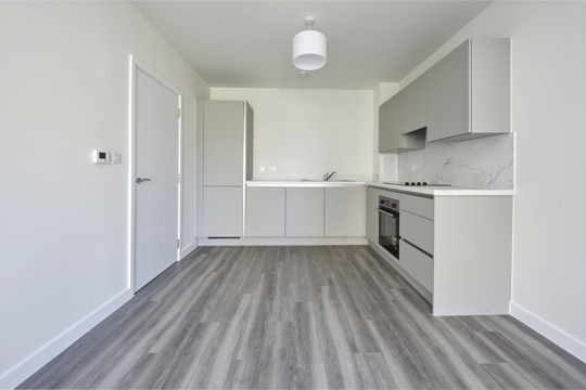 Apartments to Rent by Una in Springfield Parkside, Tooting, SW17, Iris House kitchen