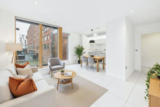 Apartments to Rent by Northern Group at Ice Plant, Manchester, M4, living kitchen dining area