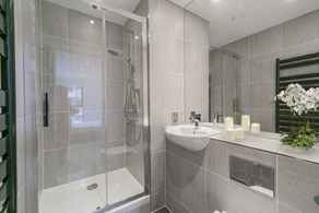 Apartments to Rent by JLL at The Horizon, Lewisham, SE10, ensuite