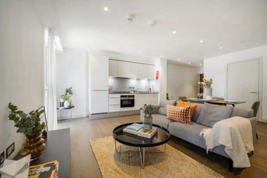 2201 Tantallon House