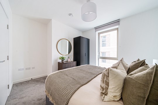 Apartments to Rent by Simple Life London in Anchor's Point, Royal Albert Dock, Newham, E16, bedroom
