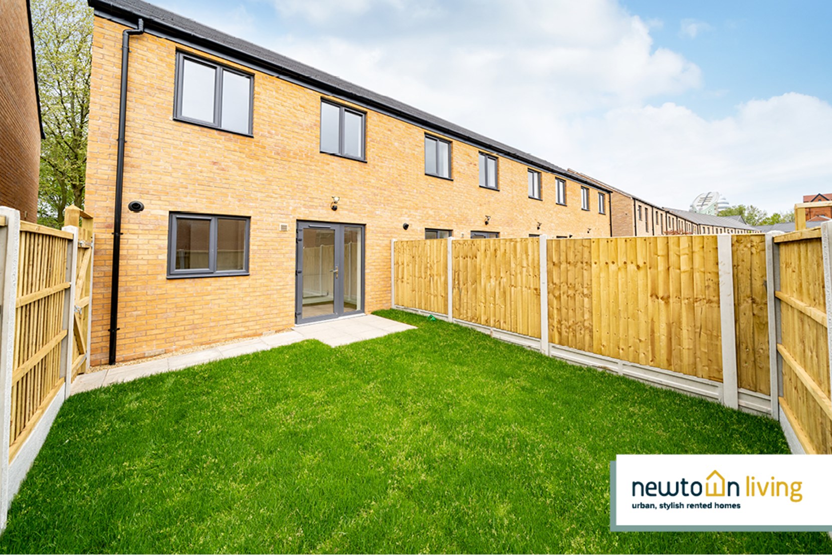 Houses to Rent by Newton Living at Lock 44, Leicester, LE4, private rear garden