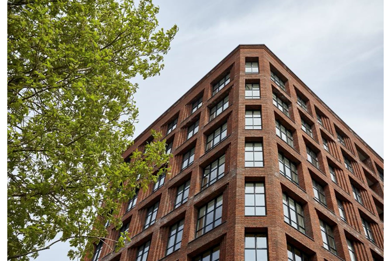Apartments to Rent by Northern Group at One Silk Street, Manchester, M4, building panoramic