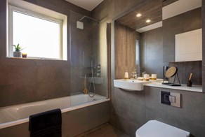 Apartments and houses to Rent by Heimstanden at Soho Wharf, Birmingham, B18, bathroom
