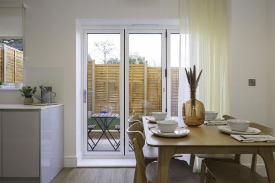 Apartments and houses to Rent by Heimstanden at Soho Wharf, Birmingham, B18, dining area