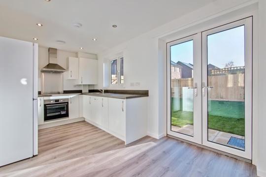 Houses by Simple Life to Rent, The Danbury II, 3 bedroom house, kitchen dining area