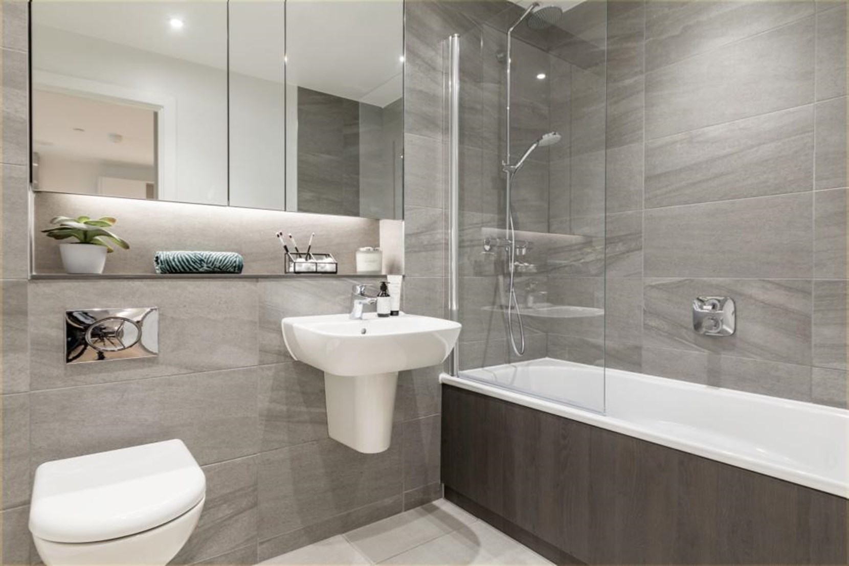 Apartment Get Living Manchester Salford New Makers Yard Bathroom 1