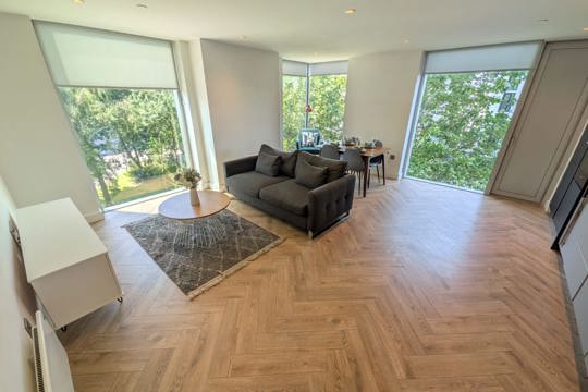 Apartments to Rent by Una in Anaconda Cut, Greater Manchester, M3, living dining area