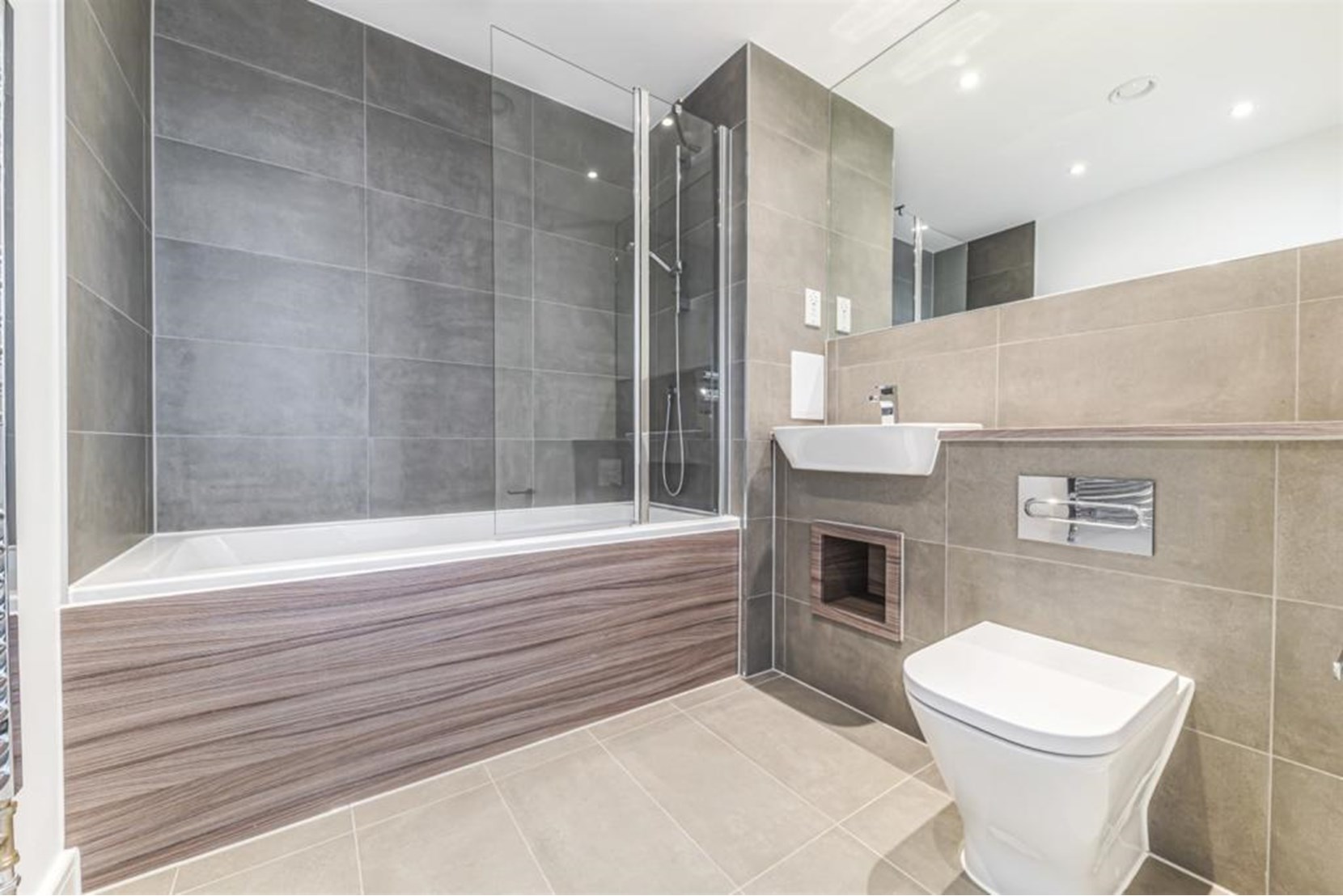Apartments to Rent by Simple Life London in Fresh Wharf, Barking, IG11, The Lapwing bathroom