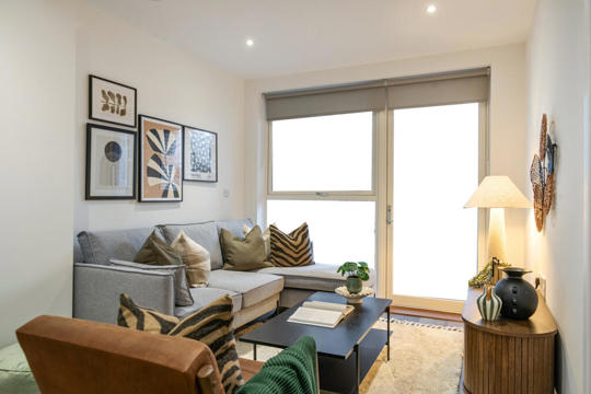Apartments to Rent by Simple Life London in Clapham Park, Clapham, SW4, living area