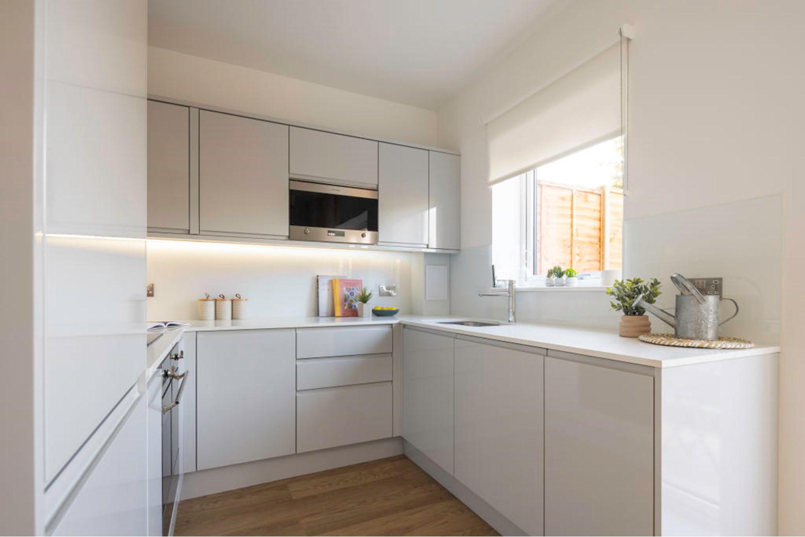 Apartments and houses to Rent by Heimstanden at Soho Wharf, Birmingham, B18, kitchen