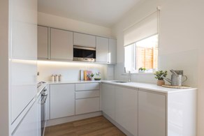 Apartments and houses to Rent by Heimstanden at Soho Wharf, Birmingham, B18, kitchen