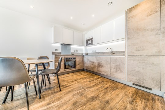 Apartments to Rent by Simple Life London in Fresh Wharf, Barking, IG11, The Coot kitchen dining area