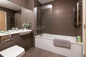 Apartments to Rent by Allsop at The Trilogy, Manchester, M15, bathroom