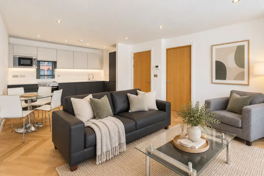 Image of Apartment at Flint Glass Wharf