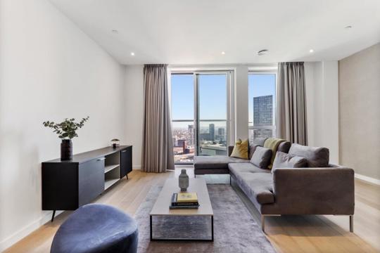 20E Laurel Point