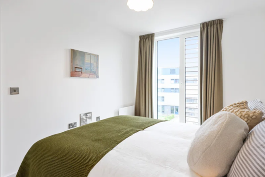 Development-Way-of-Life-The-Kell-Gillingham-Kent-Apartment-internal-bedroom