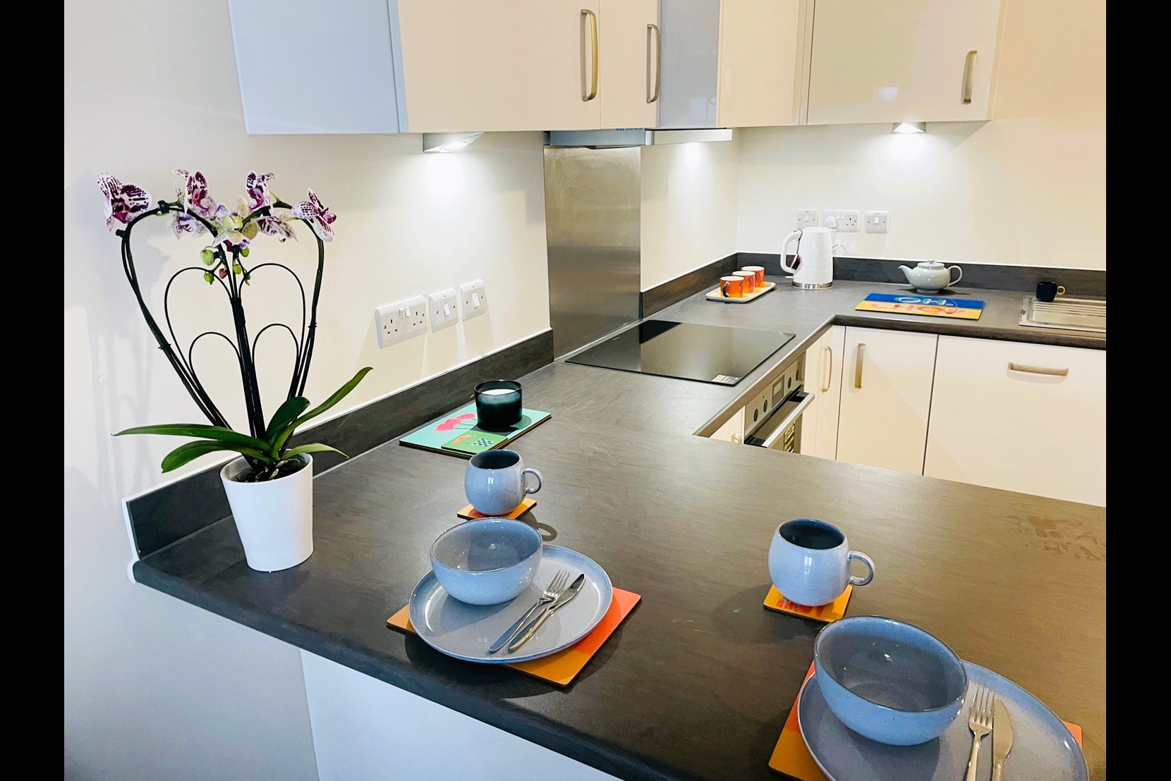 Apartments to Rent by Una Living in Hunslet House, Corby, NN17, kitchen