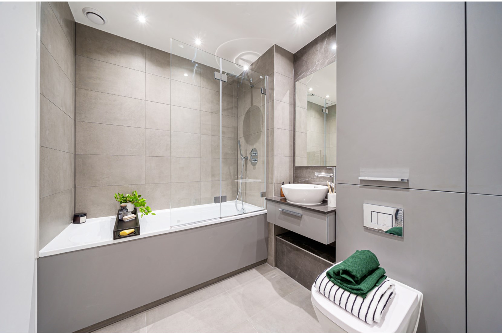 Apartments to Rent by Simple Life London in Anchor's Point, Royal Albert Dock, Newham, E16, bathroom