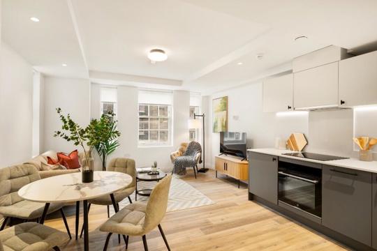 Apartments to Rent by Dolphin Square in Dolphin Square, Pimlico, City of Westminster, Greater London, SW1, living kitchen dining area