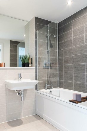 Apartments to Rent by Savills at The Astley, Manchester, M1, bathroom