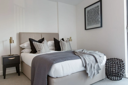 Apartment-Allsop-Vox-Manchester-interior-bedroom