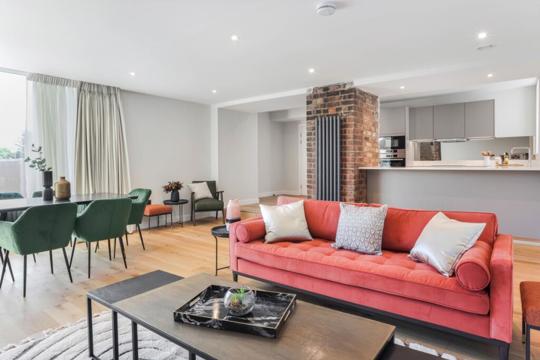 Houses and Apartments to Rent by JLL at Sugar House Island, Newham, E15, living kitchen dining area