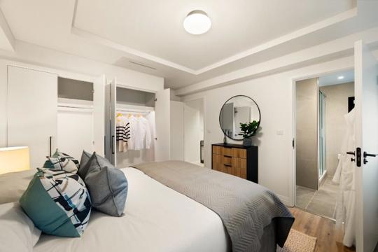 Apartments to Rent by Dolphin Square in Dolphin Square, Pimlico, City of Westminster, Greater London, SW1, bedroom