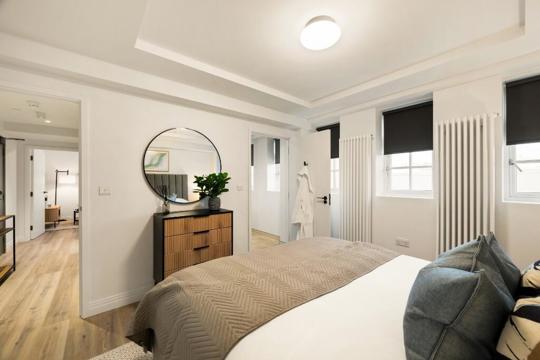 Apartments to Rent by Dolphin Square in Dolphin Square, Pimlico, City of Westminster, Greater London, SW1, bedroom