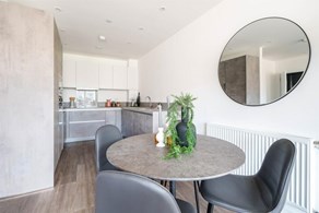 Apartments to Rent by Simple Life London in Ark Soane, Ealing, W3, The Amber kitchen dining area