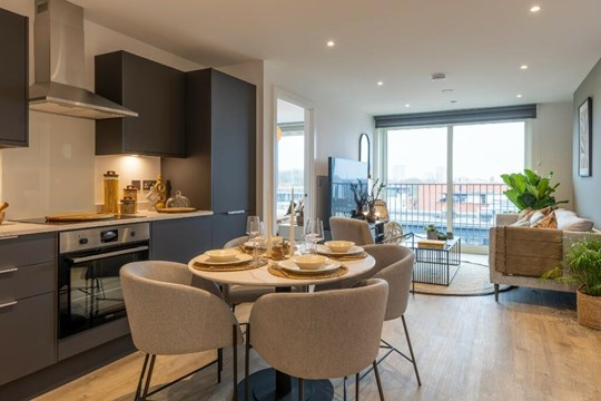 Apartments to Rent by ila at Hairpin House, Birmingham, B12, kitchen dining living area