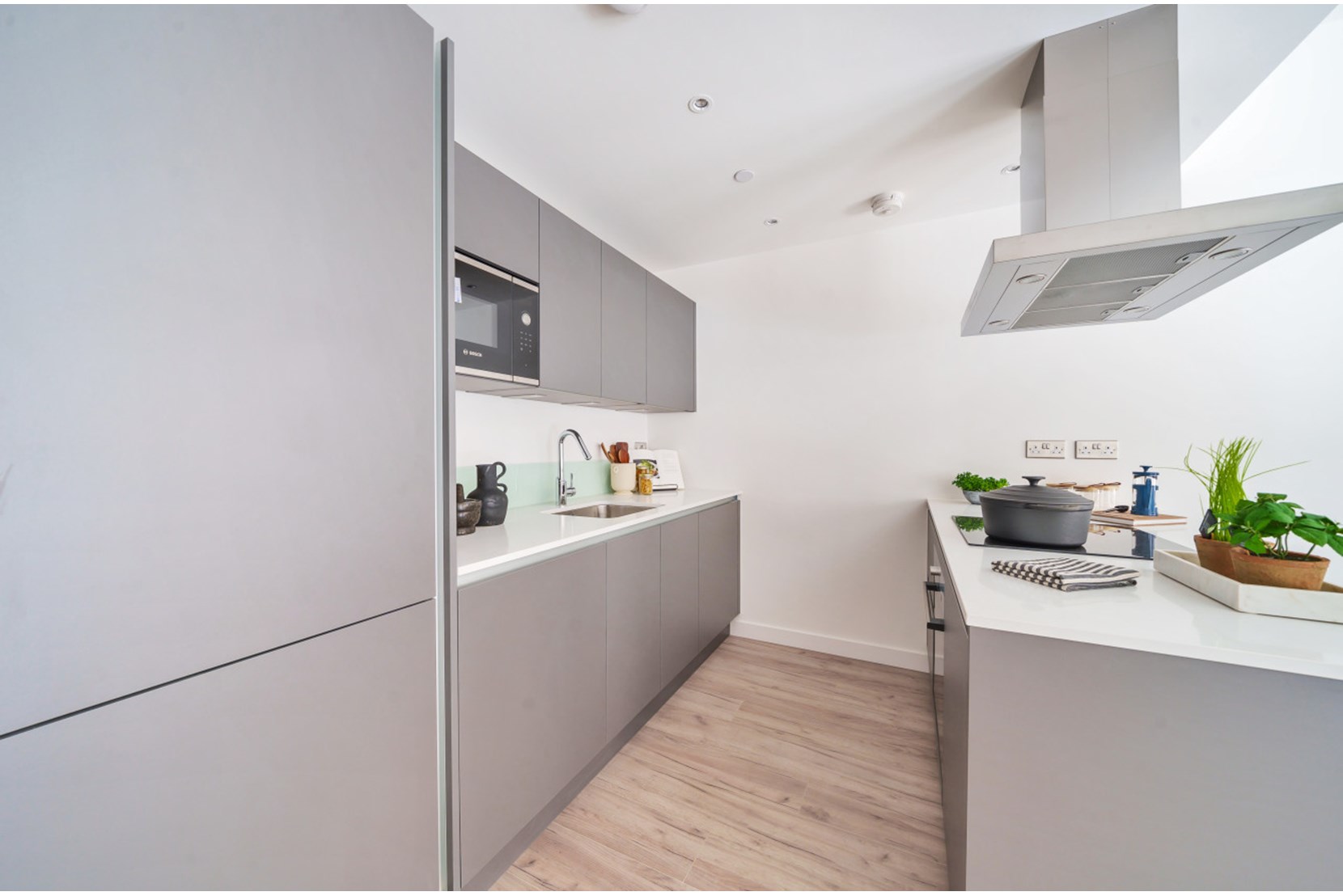 Apartments to Rent by Simple Life London in Anchor's Point, Royal Albert Dock, Newham, E16, kitchen