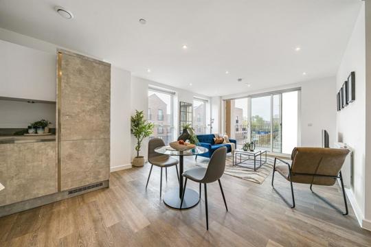 Apartments to Rent by Simple Life London in Beam Park, Havering, RM13, The Everest living kitchen dining area