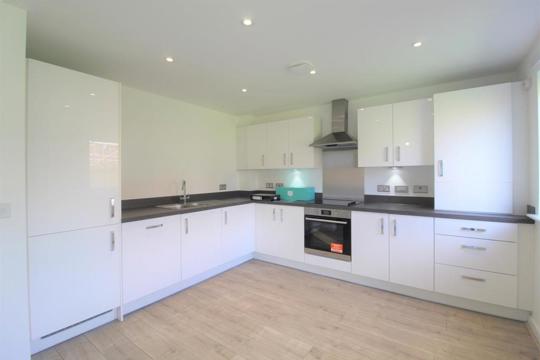 Houses by Simple Life to Rent, The Wilton, 3 bedroom house, kitchen