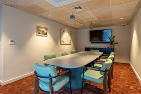 Apartments to Rent by ila at Hairpin House, Birmingham, B12, residents meeting room